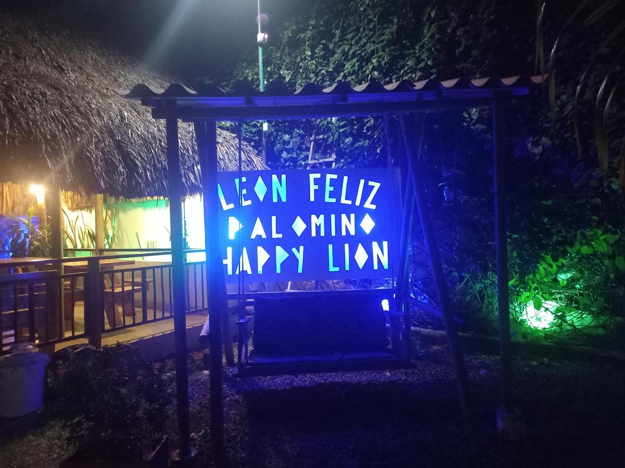 Hotel El Leon Feliz Palomino Zewnętrze zdjęcie