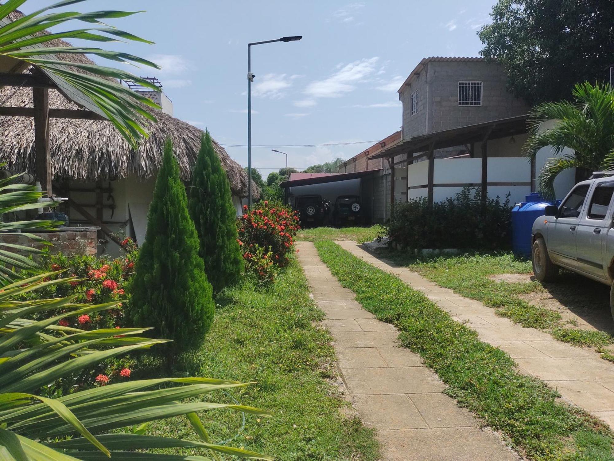 Hotel El Leon Feliz Palomino Zewnętrze zdjęcie